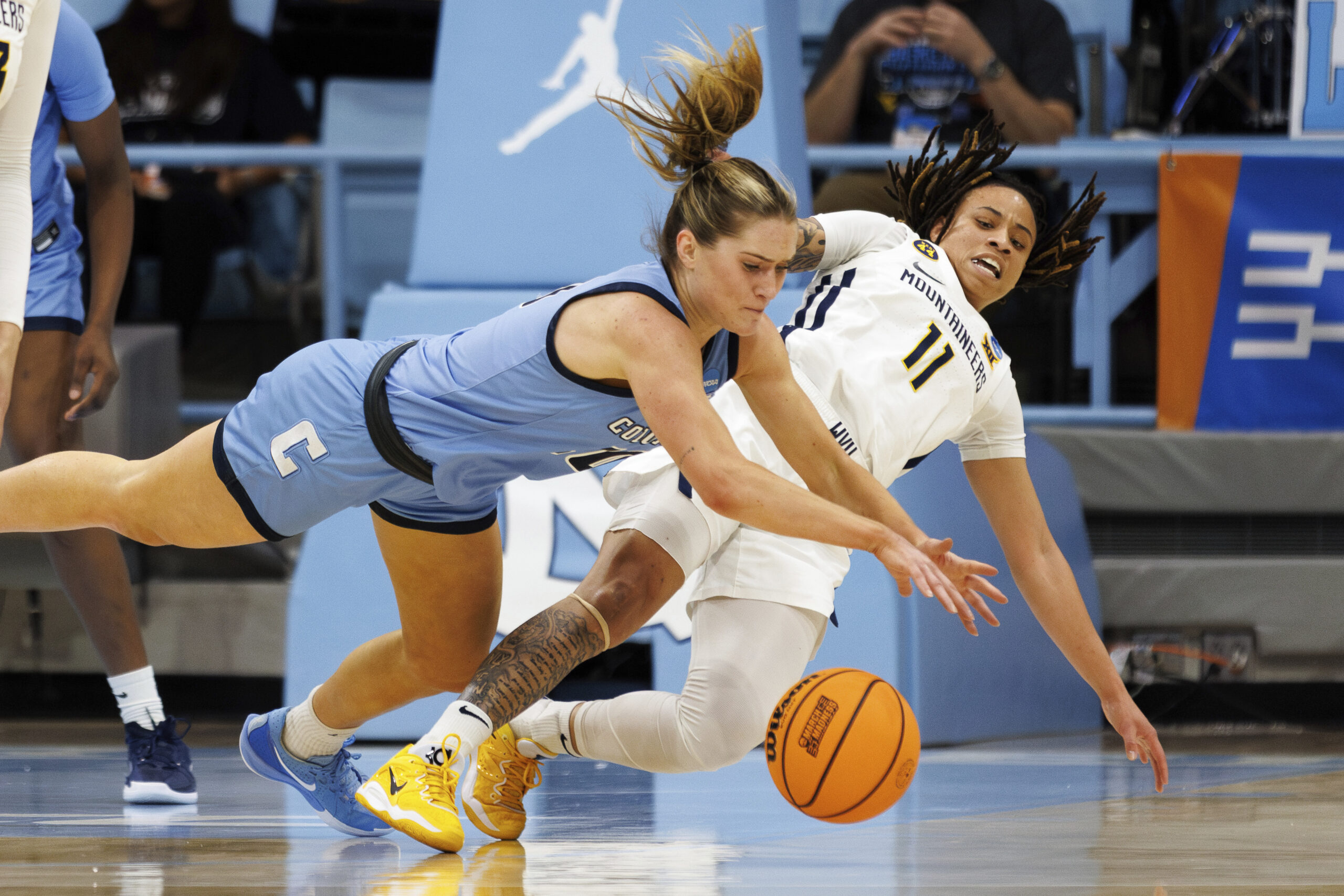North Carolina has size, WVU has chaotic defense heading into second round NCAA matchup